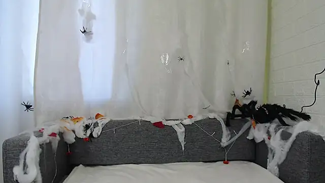 Sansa Dream online show from 10-30-25, 07:32