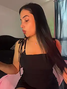 Snapshot of Nancylulu chatting on 11-18-25, 08:57 Nancylulu online show from 11-18-25, 08:57