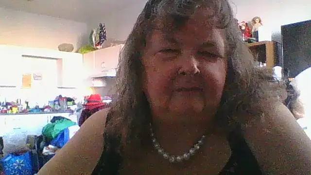 Snapshot of TiguhguhrsRose chatting on 11-19-25, 03:56 TiguhguhrsRose online show from 11-19-25, 03:56