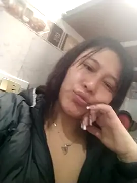 Kitty 25x online show from 11-15-25, 01:07