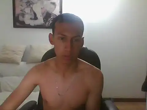 Snapshot of Mario_neta1 chatting on 11-14-25, 03:16 Mario neta1 online show from 11-14-25, 03:16