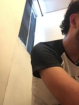 Brunicci online show from 12-17-25, 06:36