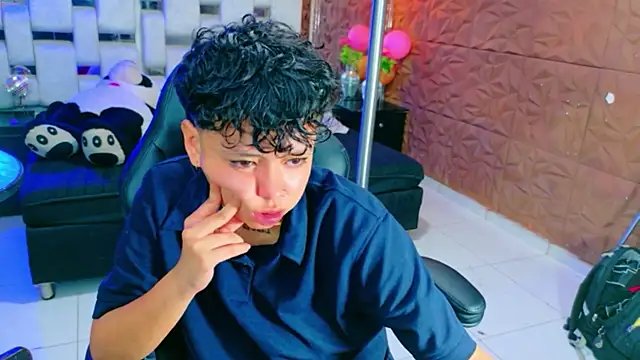 lunabustygirl online show from 01-17-26, 04:17