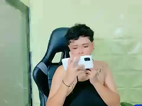 lunabustygirl online show from 02-28-26, 04:08