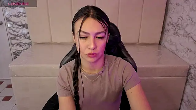 Maleja v  online show from 12-05-25, 01:09