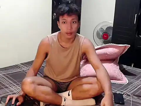 Snapshot of newgys chatting on 03-14-26, 09:42 newgys online show from 03-14-26, 09:42