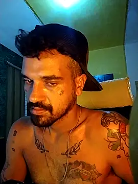 Snapshot of xxxbananaboy chatting on 01-12-26, 11:32 xxxbananaboy online show from 01-12-26, 11:32