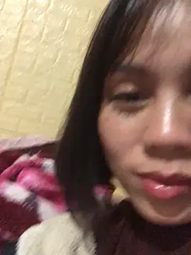 Trangbabylove online show from 02-21-26, 06:20