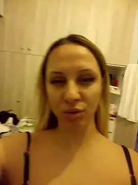 cleopatravodos online show from 12-19-25, 05:31