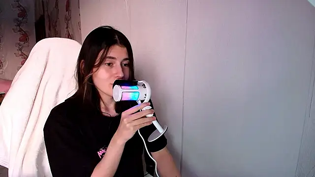 KristinaScott online show from 01-17-26, 01:38