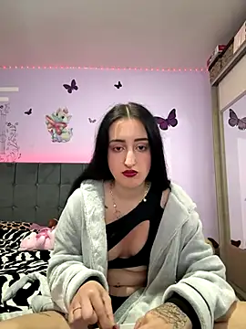 Snapshot of elenaalena chatting on 12-13-25, 08:04 elenaalena online show from 12-13-25, 08:04