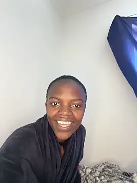 Snapshot of choc_mistyy chatting on 11-17-25, 10:54 choc mistyy online show from 11-17-25, 10:54