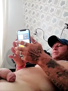 Snapshot of patraick chatting on 12-21-25, 04:25 patraick online show from 12-21-25, 04:25