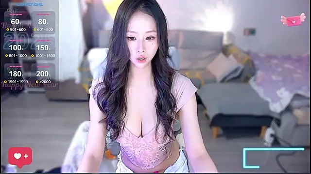 Snapshot of duobao977 chatting on 11-17-25, 08:53 duobao977 online show from 11-17-25, 08:53