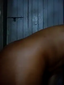 Snapshot of honeypot224 chatting on 02-05-26, 03:33 honeypot224 online show from 02-05-26, 03:33