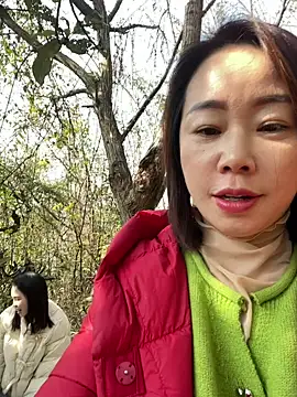 xiaoling2358 online show from 01-11-26, 04:28