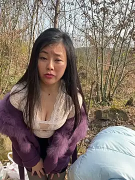 xiaoling2358 online show from 01-12-26, 07:13