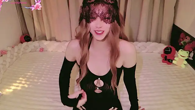 Lulu QAQ online show from 02-19-26, 01:07