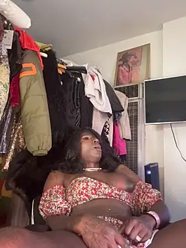 Motherbigbus online show from 04-15-26, 05:20