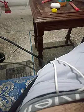 Snapshot of achraf1997Dial chatting on 11-17-25, 10:04 achraf1997Dial online show from 11-17-25, 10:04