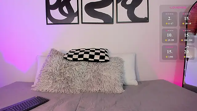 Snapshot of Sofi_vega77 chatting on 03-11-26, 11:27 Sofi vega77 online show from 03-11-26, 11:27