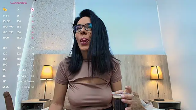 mature eva1 online show from 12-04-25, 11:30