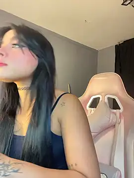 Sophie wyld online show from 01-11-26, 08:03