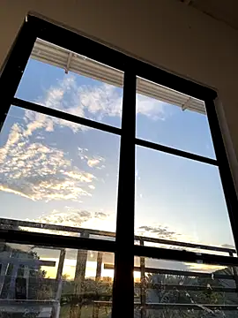 Boyfriend-Hot online show from 11-26-25, 10:22