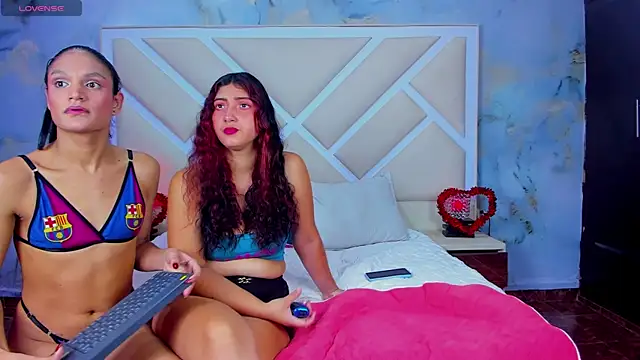 TrioPecadoVIP online show from 11-22-25, 06:45