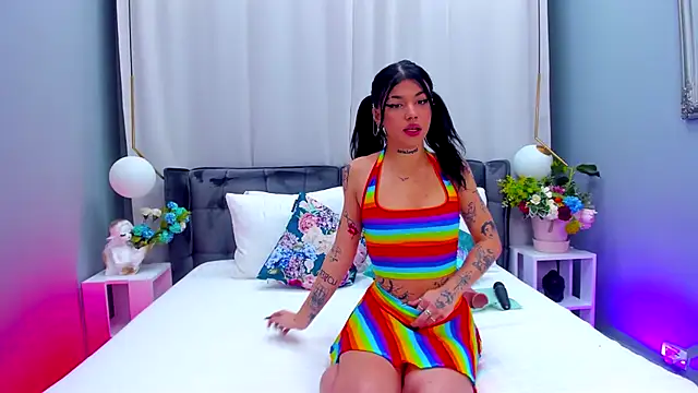 YasminWild online show from 11-26-25, 04:46