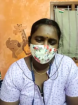 Snapshot of Tamil_Ranjini chatting on 12-19-25, 02:24 Tamil Ranjini online show from 12-19-25, 02:24