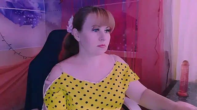 Snapshot of BESTLOLA chatting on 02-27-26, 10:37 BESTLOLA online show from 02-27-26, 10:37