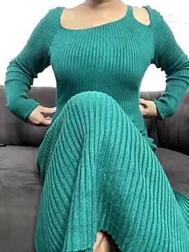 Snapshot of yourcutekajal chatting on 11-16-25, 11:27 yourcutekajal online show from 11-16-25, 11:27