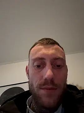 helloo1991 online show from 11-30-25, 07:34