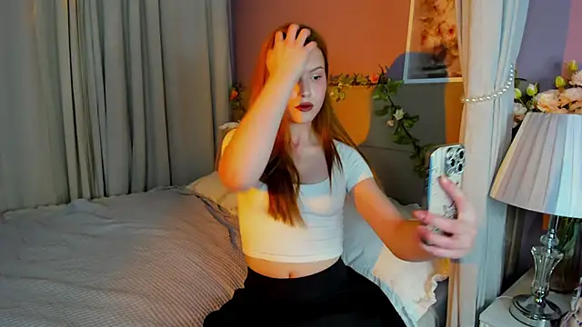 Snapshot of Diana_Brooks chatting on 11-23-25, 10:48 Diana Brooks online show from 11-23-25, 10:48