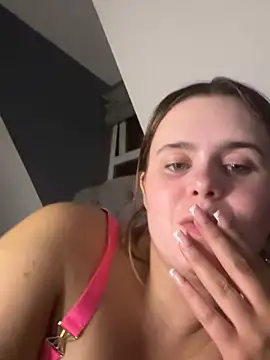 Blonde Bunny online show from 02-22-26, 11:36