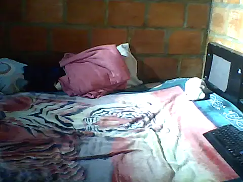 Charlotte angela online show from 11-24-25, 09:36