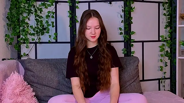 MelvinaEbner online show from 02-20-26, 07:10