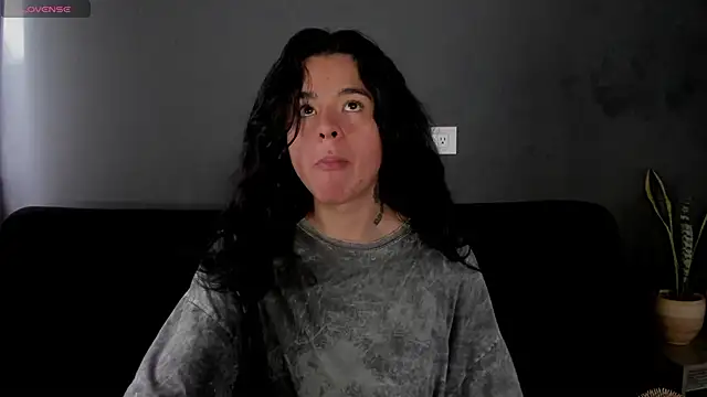 Angel-umbra online show from 11-28-25, 07:49