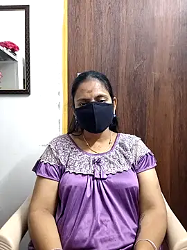 Queen-Neha online show from 02-10-26, 06:56