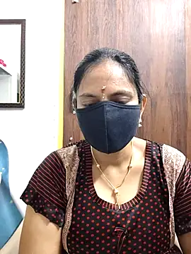 Queen-Neha online show from 02-25-26, 03:32