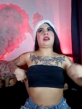 Dannii- online show from 12-18-25, 03:45