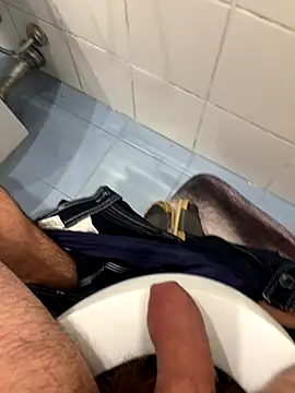 marc8876 online show from 11-24-25, 05:51