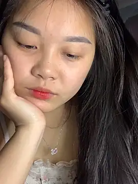 Baa-bee22 online show from 12-05-25, 01:36