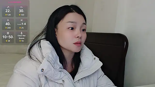 Aggie31 online show from 11-18-25, 03:34