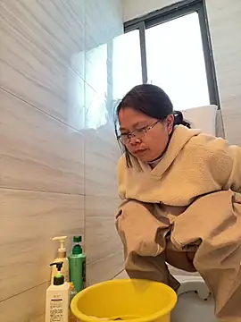 Yes-Baby-A online show from 01-13-26, 04:40