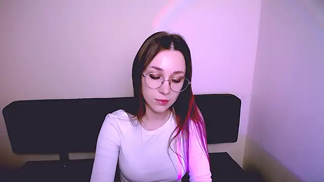 MillaTems  online show from 11-25-25, 08:36