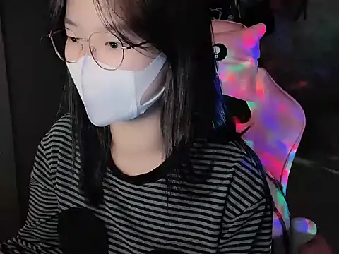 Hellen2999 online show from 11-20-25, 02:12