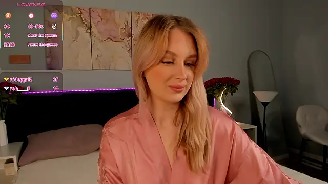 Snapshot of KiraRuiz chatting on 02-01-26, 01:15 KiraRuiz online show from 02-01-26, 01:15