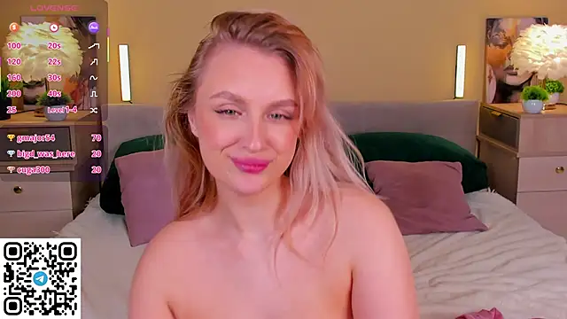 Snapshot of KiraRuiz chatting on 02-03-26, 06:40 KiraRuiz online show from 02-03-26, 06:40